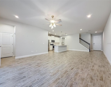 6076 Grand Sonata Avenue - Photo Thumbnail 16