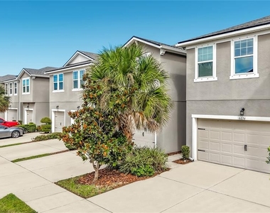 6076 Grand Sonata Avenue - Photo Thumbnail 1