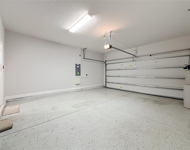 6076 Grand Sonata Avenue - Photo Thumbnail 8
