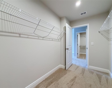 6076 Grand Sonata Avenue - Photo Thumbnail 44