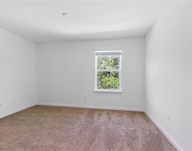 11750 Sunsail Avenue - Photo Thumbnail 9