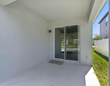 11750 Sunsail Avenue - Photo Thumbnail 5