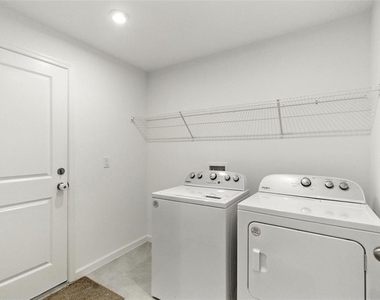 11750 Sunsail Avenue - Photo Thumbnail 21