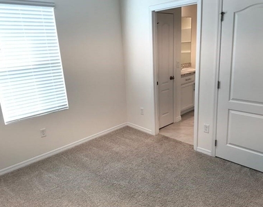 1241 Yellow Finch Drive - Photo Thumbnail 13
