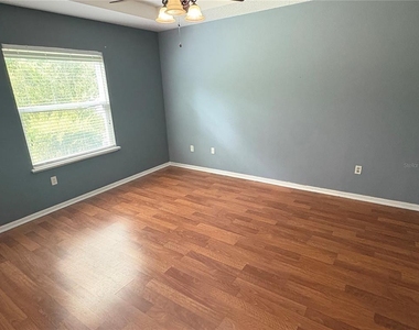 2820 Moonstone Bend - Photo Thumbnail 11