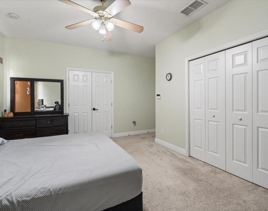 1530 Tally Circle - Photo Thumbnail 15