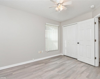 317 Majesty Drive - Photo Thumbnail 23