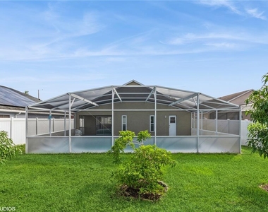 317 Majesty Drive - Photo Thumbnail 32