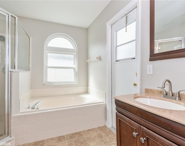 317 Majesty Drive - Photo Thumbnail 21
