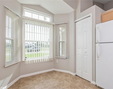 317 Majesty Drive - Photo Thumbnail 13