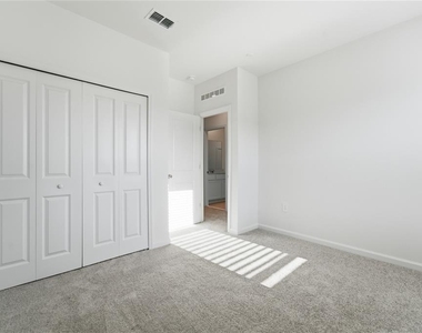 2212 Red Sun Street - Photo Thumbnail 15