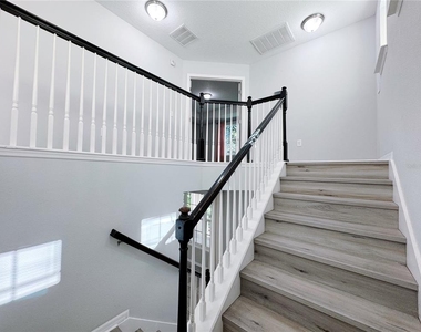 10616 Reams Road - Photo Thumbnail 15