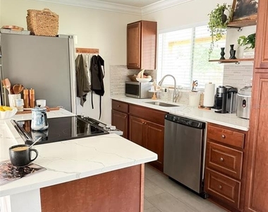 2928 Arcata Lane - Photo Thumbnail 5