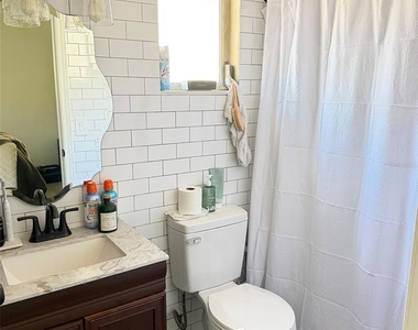 2928 Arcata Lane - Photo Thumbnail 6