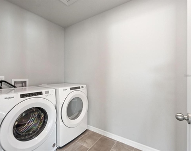 1220 Oak Valley Drive - Photo Thumbnail 3