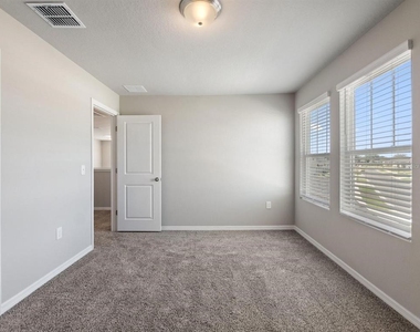 1220 Oak Valley Drive - Photo Thumbnail 22