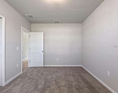 1220 Oak Valley Drive - Photo Thumbnail 7