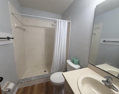 6329 Conductor Court - Photo Thumbnail 15