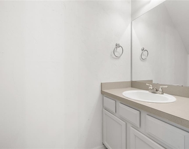 3970 Sw 20th Avenue - Photo Thumbnail 9