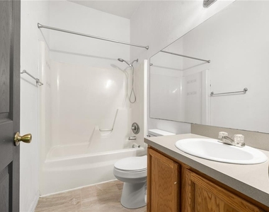 3970 Sw 20th Avenue - Photo Thumbnail 13