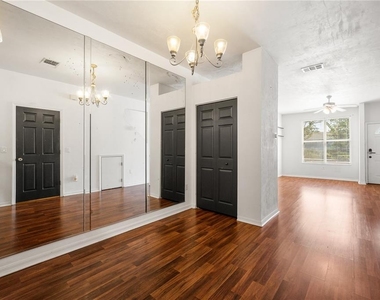 3970 Sw 20th Avenue - Photo Thumbnail 3