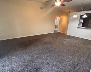 3613 Meadow Green Drive - Photo Thumbnail 2