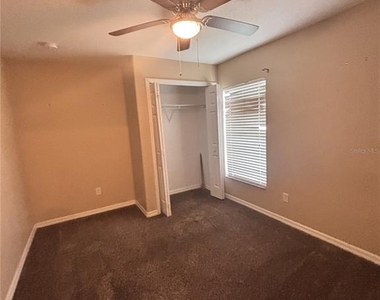 3613 Meadow Green Drive - Photo Thumbnail 12