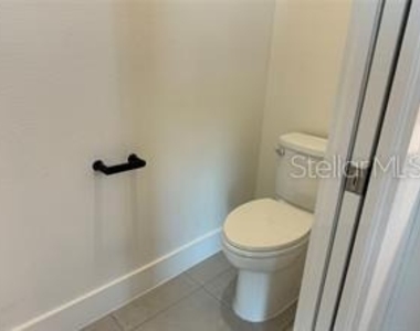 421 Mike Roberto Way - Photo Thumbnail 29