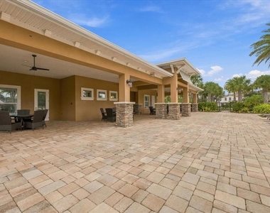 5010 Sunnyside Lane - Photo Thumbnail 4