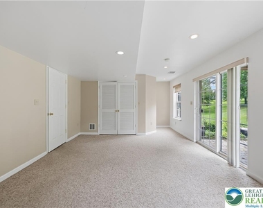 5607 Spring Ridge Drive - Photo Thumbnail 21