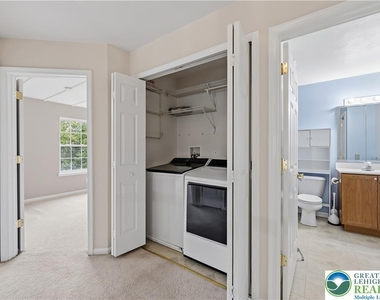 5607 Spring Ridge Drive - Photo Thumbnail 12
