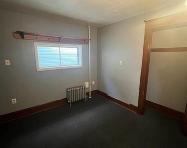 334 E Ludlow Street - Photo Thumbnail 10