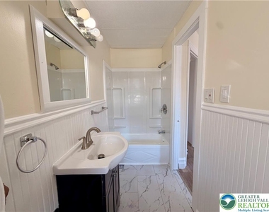 1034 Turner Street - Photo Thumbnail 25