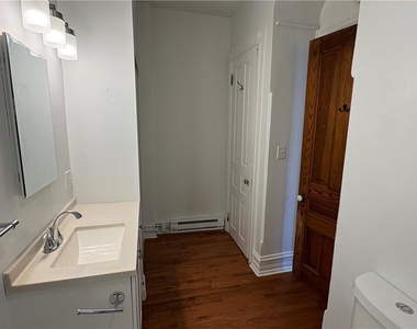 1137 Linden Street - Photo Thumbnail 14