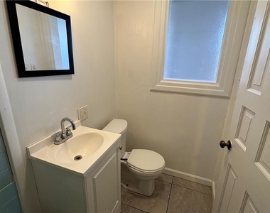 1137 Linden Street - Photo Thumbnail 16