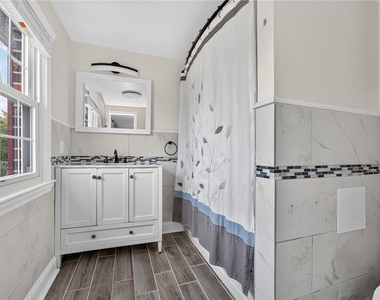 1097 Barnside Road - Photo Thumbnail 15