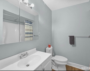 115 Harborview Avenue - Photo Thumbnail 10