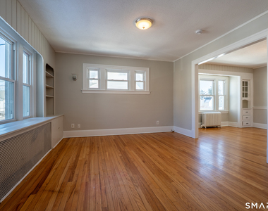 45 Boulanger Avenue - Photo Thumbnail 1