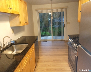 47 Southwind Lane - Photo Thumbnail 12