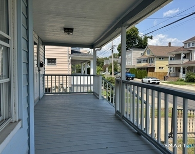 99 Westfield Avenue - Photo Thumbnail 6
