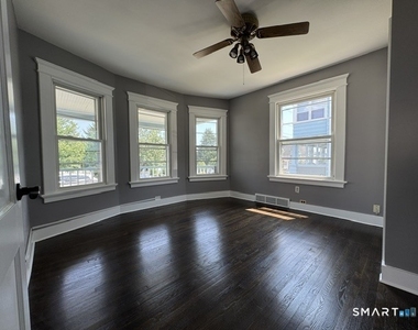 99 Westfield Avenue - Photo Thumbnail 8