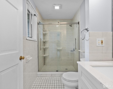 15 Mills Street - Photo Thumbnail 30