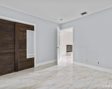 15 Mills Street - Photo Thumbnail 26