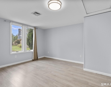 15 Mills Street - Photo Thumbnail 20