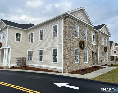 73 W Main Street - Photo Thumbnail 14