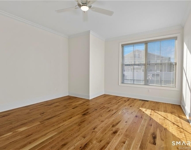 73 W Main Street - Photo Thumbnail 9