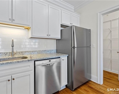 73 W Main Street - Photo Thumbnail 4