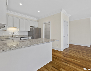 73 W Main Street - Photo Thumbnail 6