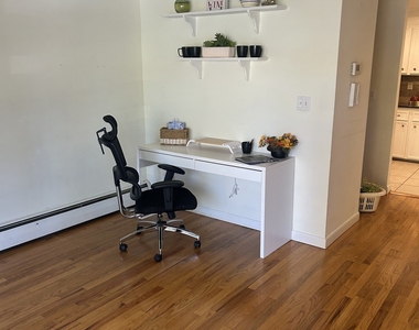 108 Oakwood Avenue - Photo Thumbnail 19