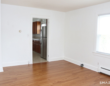 94 Wadhams Avenue - Photo Thumbnail 1